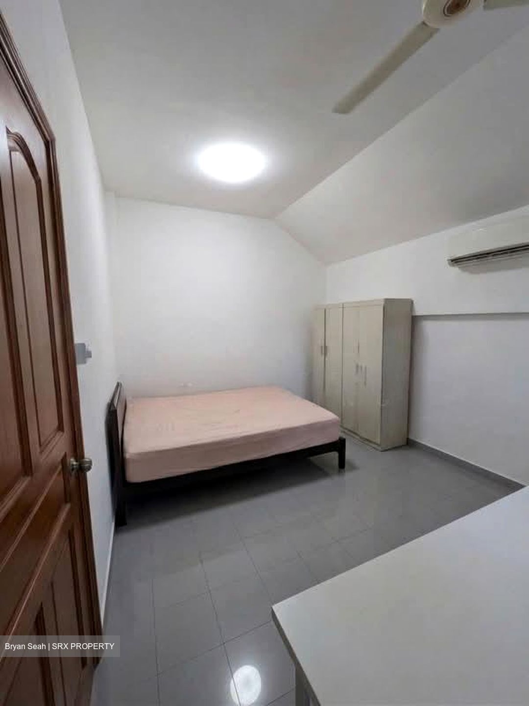 Happy Avenue East (D13), Terrace #549079781